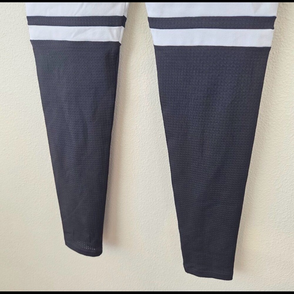 Bombshell Sportswear Thigh High Sock Legging